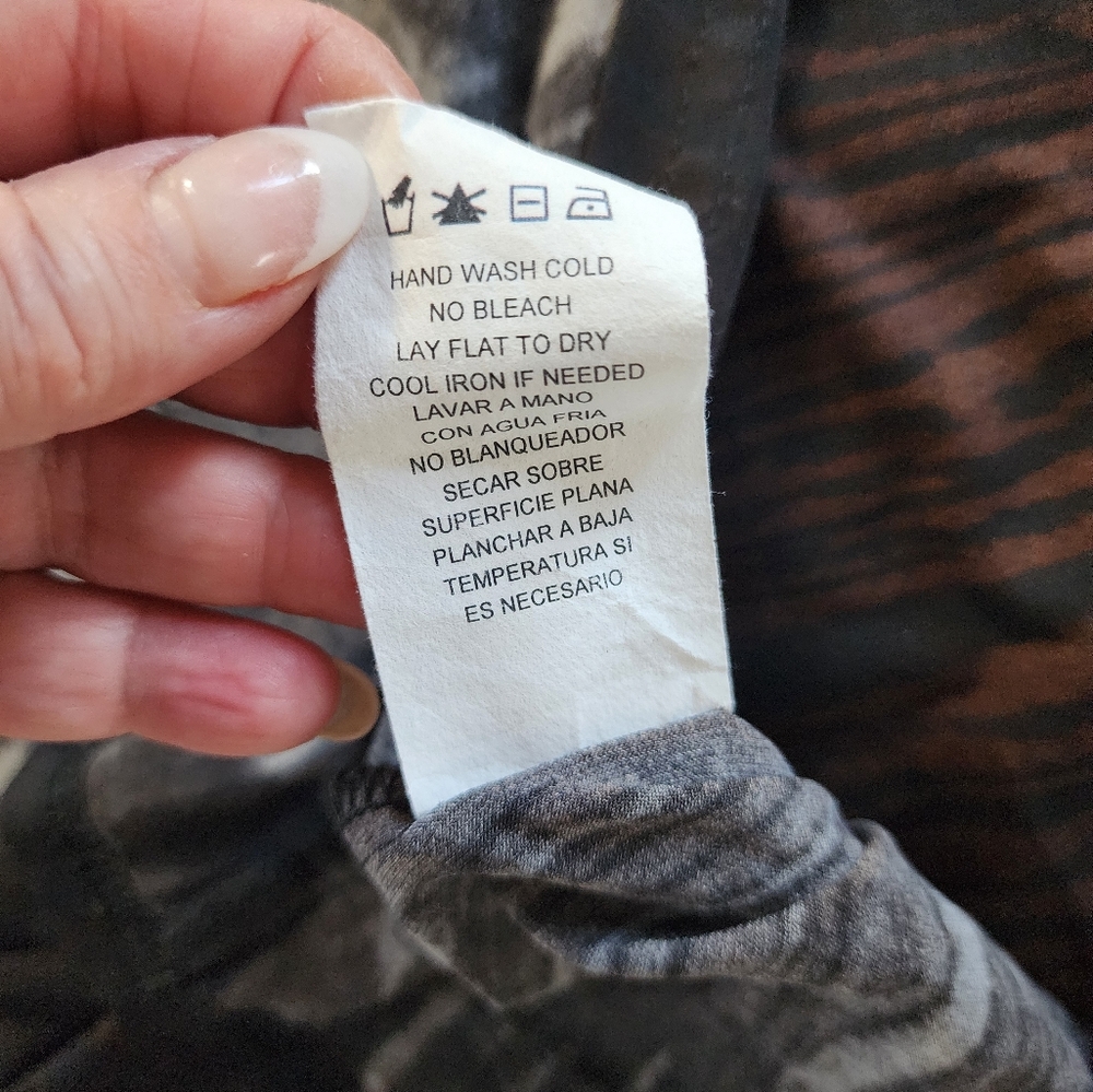 R&M Richards Women's M Maxi Brown/Black Animal Print ambre.pit to pit 17: - Picture 9 of 9